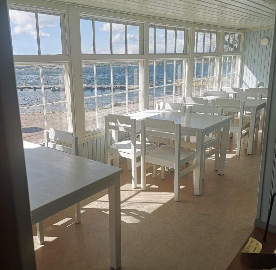 Gustafsbergs Badhotell&Vandrarhem Uddevalla Exteriör bild